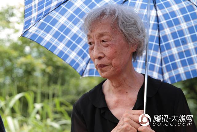 泸州英雄舒汉璧:家人75年后首祭