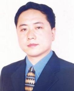  湖北恩施民企董事长龙华阶遭股东驾车撞伤 网友热评辣眼睛(图5)