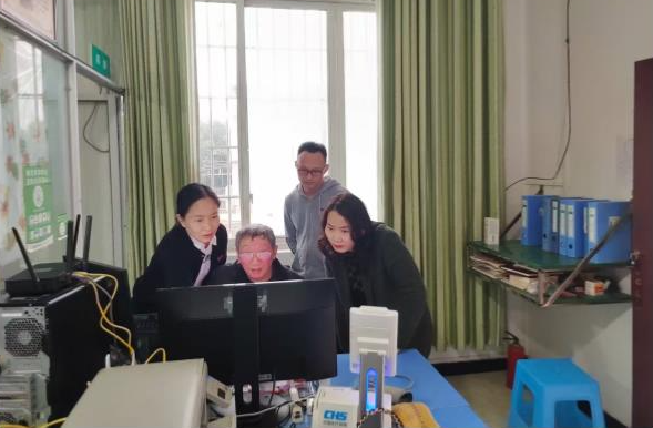 龙马潭区医保局开展定点村卫生室“拒用医保”专项治理工作(图2) 微信图片_20251114152337_2265_12.png
