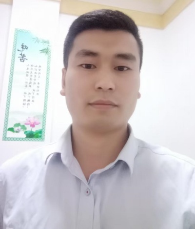 黄栋梁古诗选(图2) 微信图片_20260422092112_2_7104.jpg