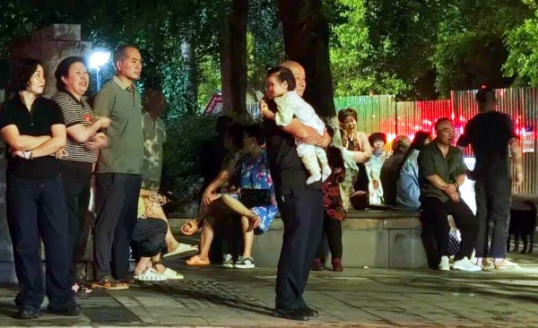 狗日的地震何时休