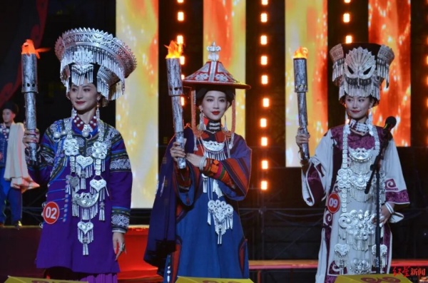 远古神奇火红石屏 2026 古蔺石屏火把节8月燃情启幕(图5) 640.jfif2222.jpg