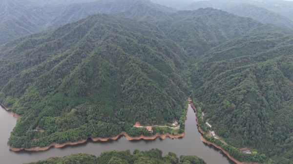 把康养步道建成民生坦途 顺阳溪瑶寨“绿色通道”落地的思考(图6) 图片1.png666.jpg